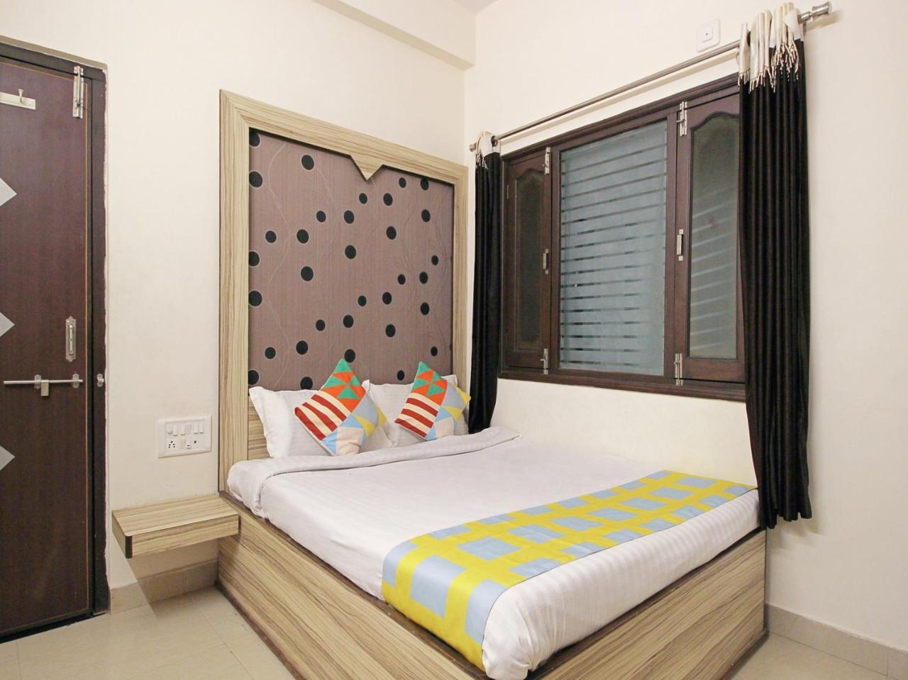 Elegant 1Br Stay In Mount Abu Central Екстериор снимка