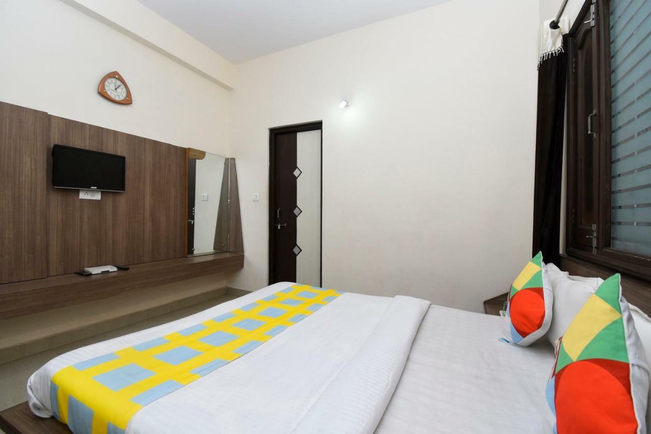 Elegant 1Br Stay In Mount Abu Central Екстериор снимка